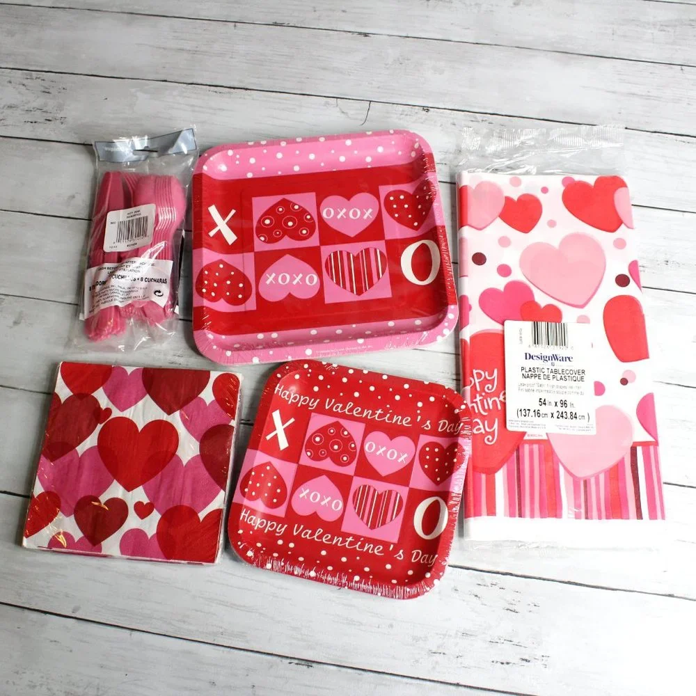 Party Valentine's Day Paper Plates Napkins Cutlery Dinnerware Lot Pink